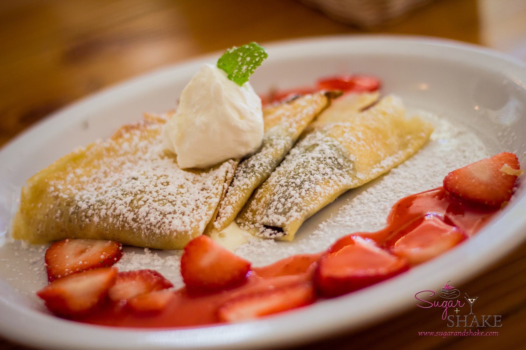 Strawberry & Chocolate crepe at Cream Pot Cafe in Waikiki. © 2013 Sugar + Shake